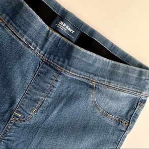 Mid-Rise Rockstar Super Skinny Jeggings